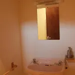 Spacious Townhouse 约尔